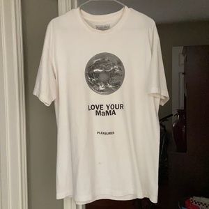 Pleasures love your mama tee